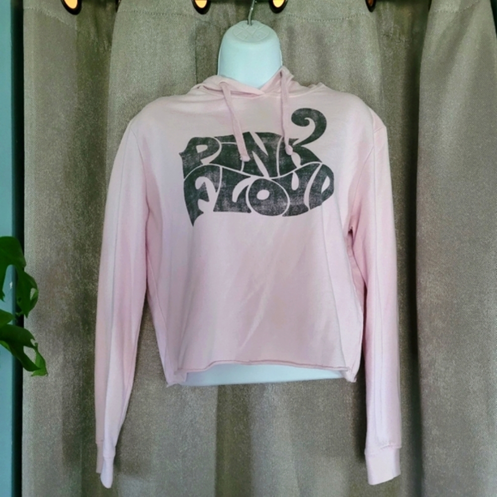 ⭐️Retro Pink Floyd Sweater⭐️
